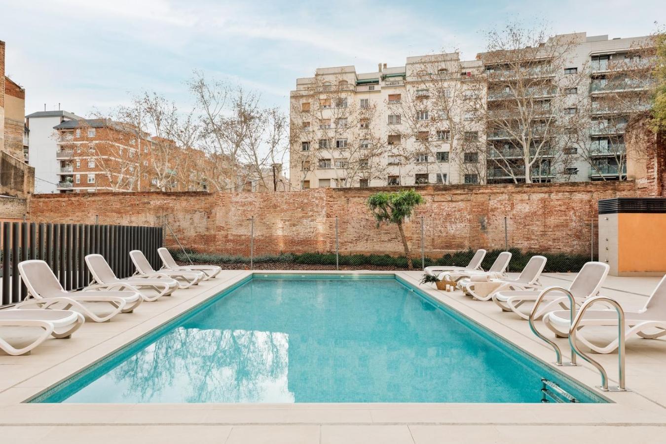 Oreneta - 1 Bedroom And Pool In Les Corts Barcelona